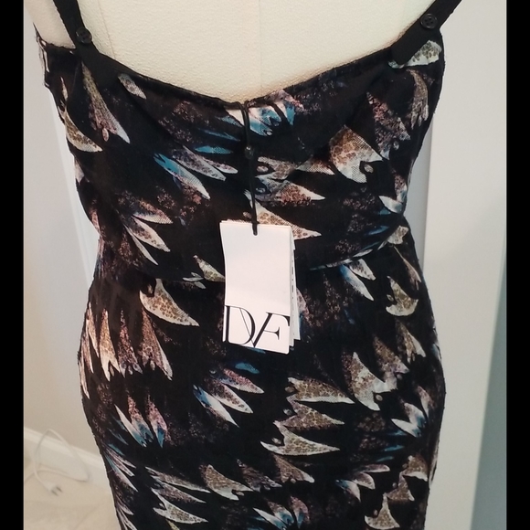 DVF Dress - Picture 2 of 4